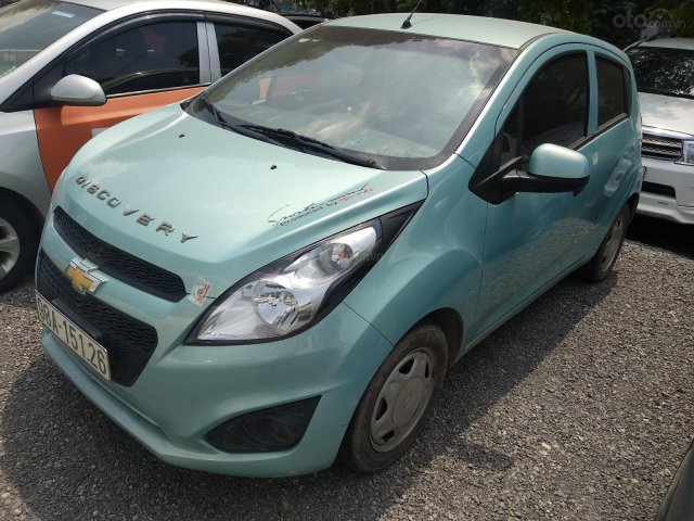 Cần bán Chevrolet Spark LT 2017 giá chỉ 205tr đồng0