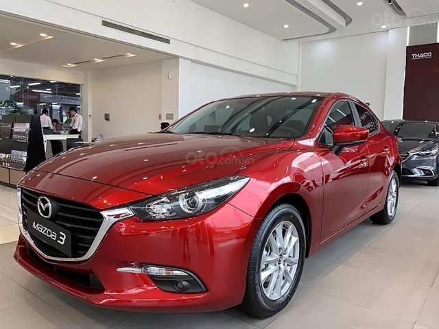 Cần bán Mazda 3 1.5 AT sản xuất 2019, màu đỏ, 669tr
