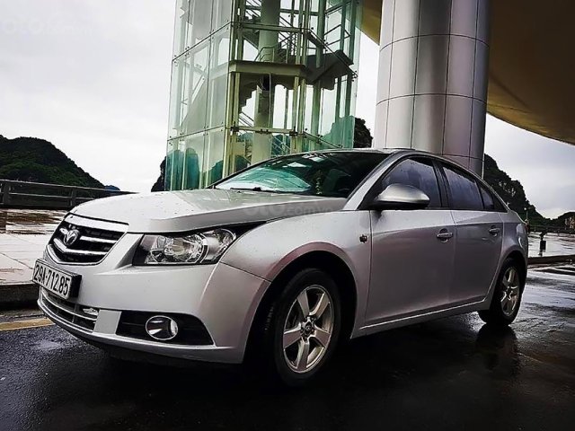 Cần bán Daewoo Lacetti CDX 1.6 AT sản xuất 2009, màu bạc 0