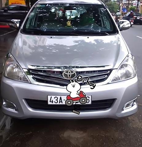 Bán Toyota Innova 2.0 MT đời 2009, màu bạc, 265tr0