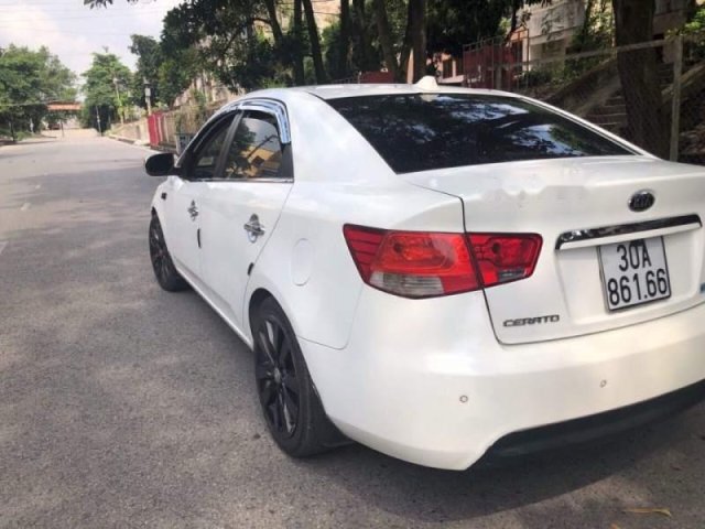 Bán Kia Cerato 2009, màu trắng0