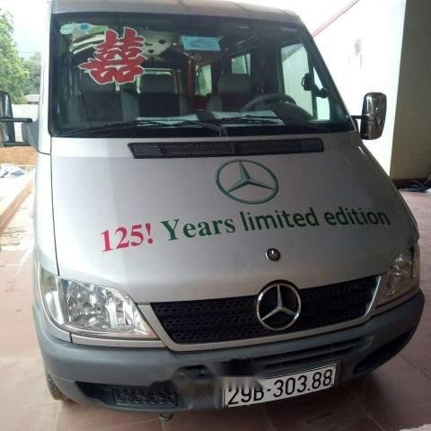 Bán lại xe Mercedes Sprinter 2012, màu bạc