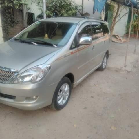 Bán Toyota Innova năm sản xuất 2006, xe đẹp 