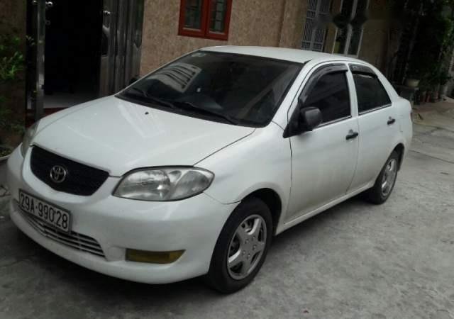 Bán Toyota Vios đời 2007, màu trắng số sàn