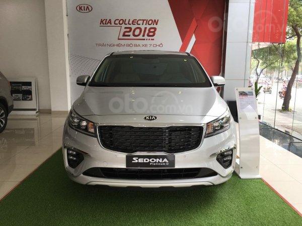 Cần bán Kia Sedona Luxury D 2019, màu bạc