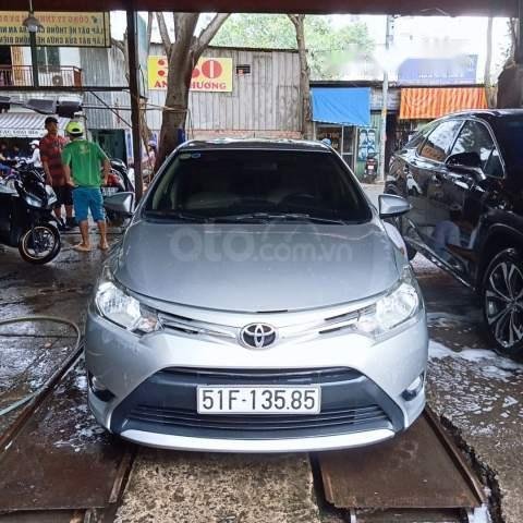 Bán lại xe Toyota Vios E đời 2015, màu bạc, số sàn, giá tốt0