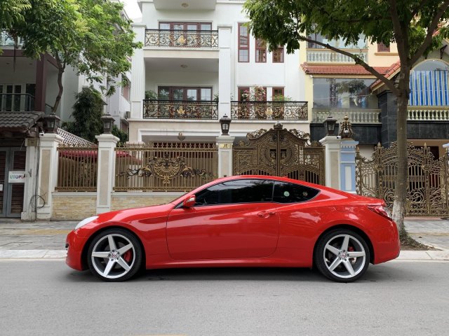 Cần bán xe Hyundai Genesis Coupe sản xuất 2009 đỏ0