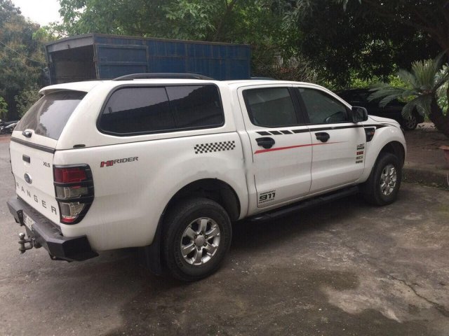 Cần bán Ford Ranger XLS AT đời 2014, màu trắng, nhập khẩu nguyên chiếc chính chủ, 530tr