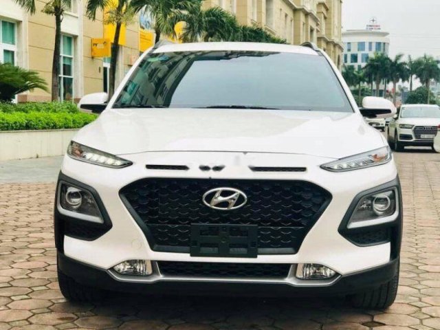 Bán xe Hyundai Kona 2019, màu trắng, 600 triệu