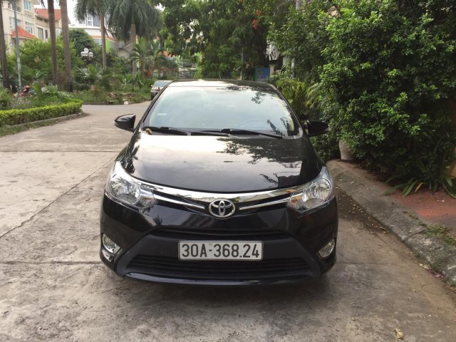 Chính chủ cần bán gấp chiếc Toyota Vios E 2014 số sàn, màu đen. LH 0984386598