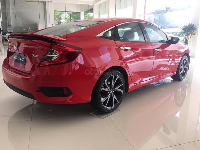 Bán Honda Civic RS 1.5 AT 2019, màu đỏ, nhập khẩu  