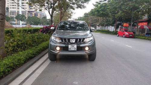 Cần bán lại xe Mitsubishi Triton 2.4 AT sản xuất 2017 chính chủ, 599 triệu