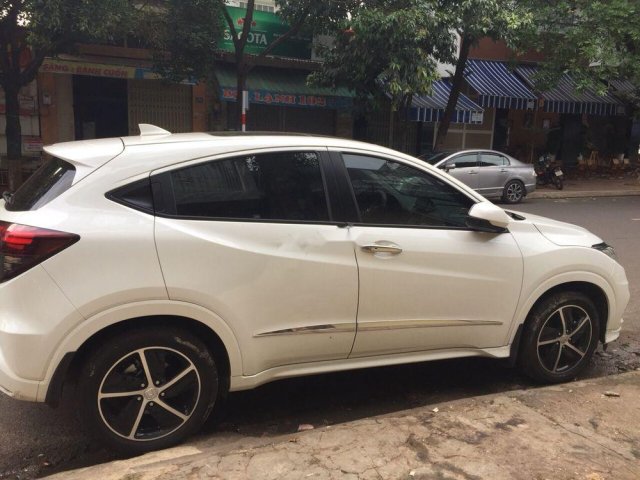 Cần bán lại Honda HR-V L năm 2018, màu trắng, xe nhập