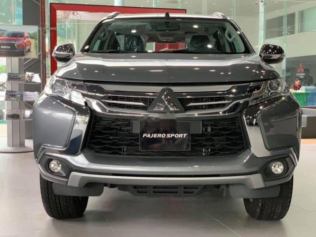 Bán Mitsubishi Pajero Sport 2019, màu xám, nhập khẩu  