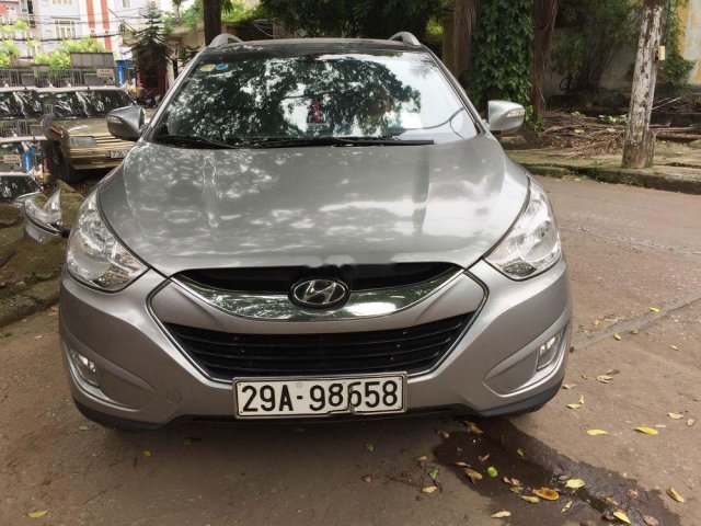 Chính chủ bán Hyundai Tucson sản xuất 2011, màu xám, nhập khẩu