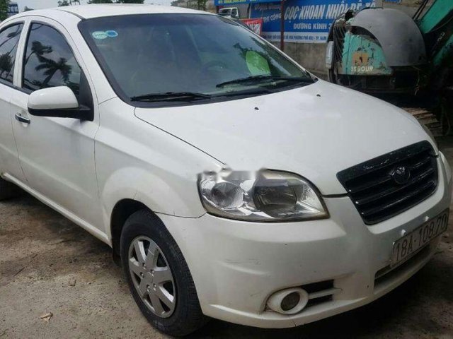 Cần bán Chevrolet Aveo 2008, màu trắng, 132tr0