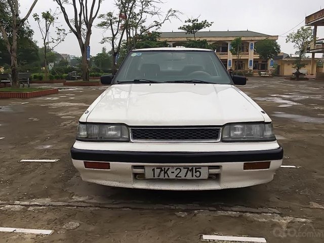 Bán Nissan Skyline sản xuất 1993, màu trắng, nhập khẩu 0