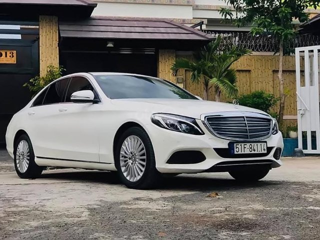 Bán Mercedes C250 Exclusive sản xuất 2016, màu trắng