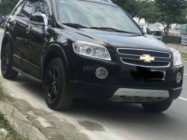 Cần bán xe Chevrolet Captiva 2.4 năm 2007, màu đen, số tự động. Nhập khẩu nguyên chiếc0