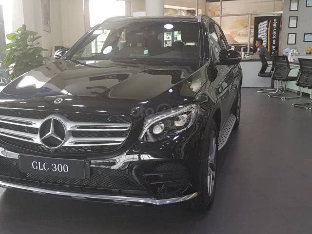 Bán GLC 300 AMG 4Matic - LH: 0984090648 để lái thử xe tại nhà