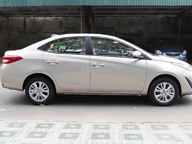 Cần bán xe Toyota Vios 1.5E 2019, màu nâu0