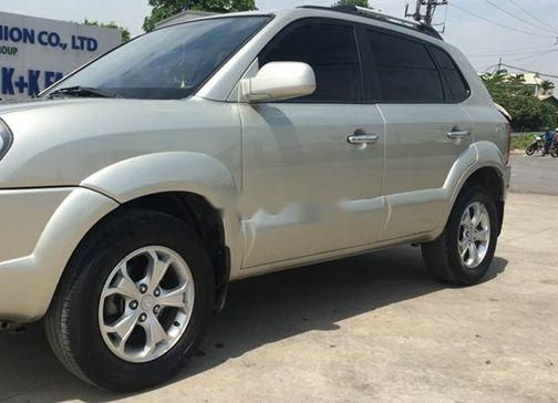 Cần bán Hyundai Tucson đời 2009, giá 350tr