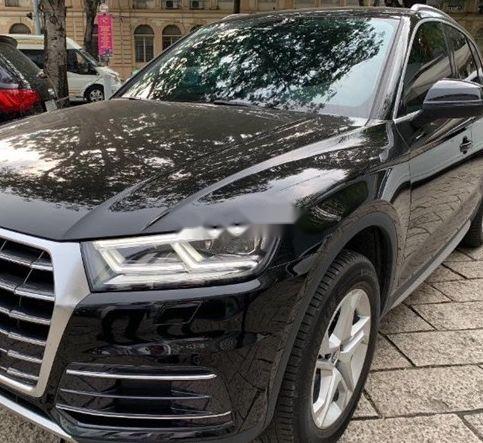 Bán Audi Q5 đời 2017, màu đen