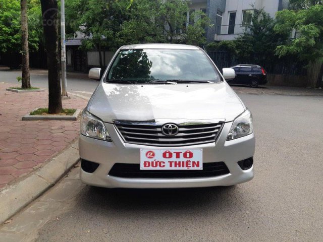 Toyota Innova 2.0E năm 2013 -LH 0912252526