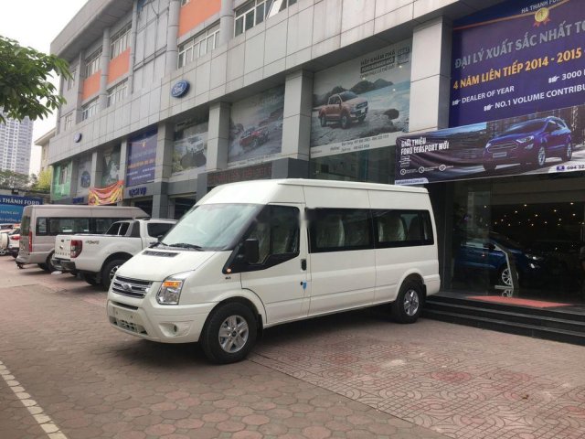 Bán ô tô Ford Transit sản xuất 2019, màu trắng, 705 triệu