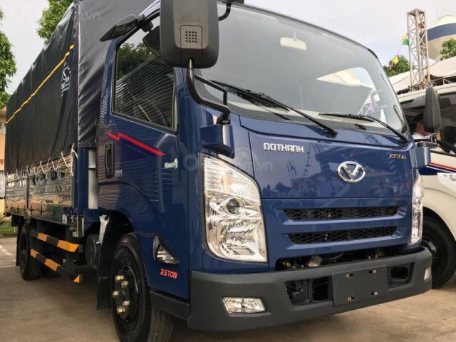 Hyundai IZ65 3.5 tấn thùng bạt, hỗ trợ trả góp