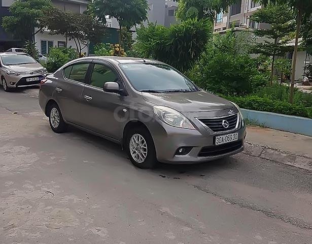 Xe Nissan Sunny 2014 số sàn0