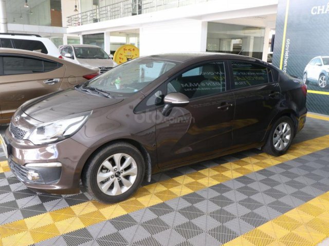 Bán xe Kia Rio 1.4 AT năm sản xuất 2016, màu nâu, nhập khẩu nguyên chiếc giá cạnh tranh