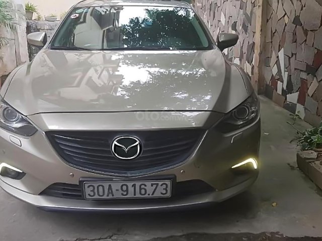 Bán Mazda 6 năm 2015, màu vàng cát, số tự động