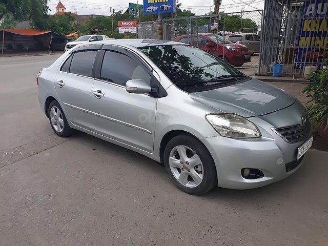 Bán Toyota Vios sản xuất năm 2009, màu bạc0