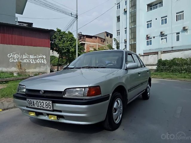 Chính chủ bán gấp Mazda 323 1.6 MT năm 1995, màu bạc  