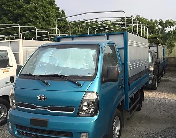 Cần bán Kia K200 2019, màu xanh lam, 335tr