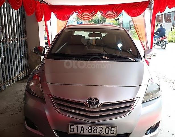 Cần tiền xây nhà bán Toyota Vios E đời 2008, màu bạc số sàn