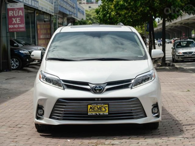 Bán Toyota Sienna Limited FWD 3.5 2019, màu trắng, nhập Mỹ mới 100%