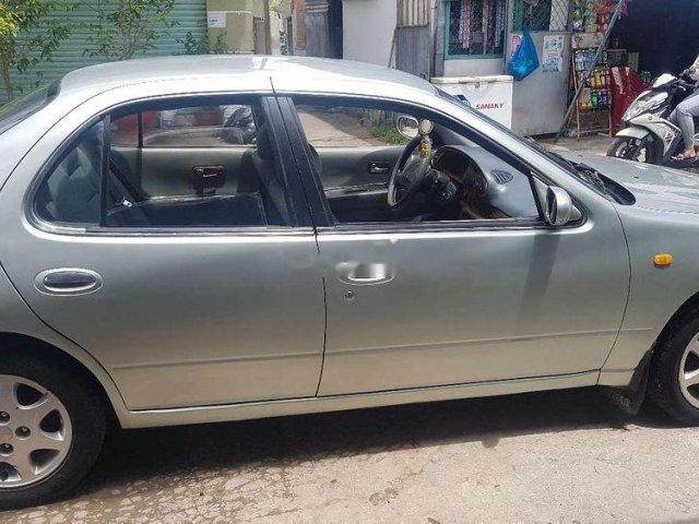 Cần bán xe Nissan Teana 2002, nhập khẩu, xe đẹp0