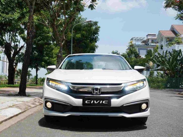 Bán Honda Civic 1.8 E sản xuất năm 2019, nhập khẩu, giá tốt, giao nhanh toàn quốc