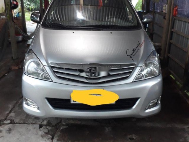 Bán Toyota Innova sản xuất 2009, màu bạc, chính chủ 0