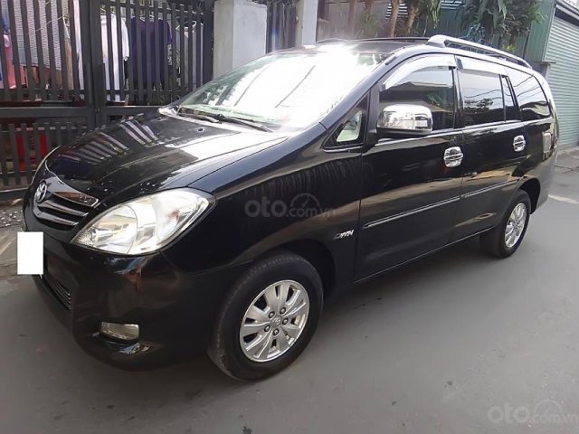 Cần bán gấp Toyota Innova V 2008, màu đen số tự động 