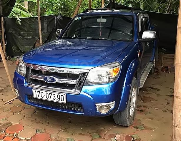 Bán Ford Ranger sản xuất 2009, màu xanh lam, nhập khẩu nguyên chiếc xe gia đình