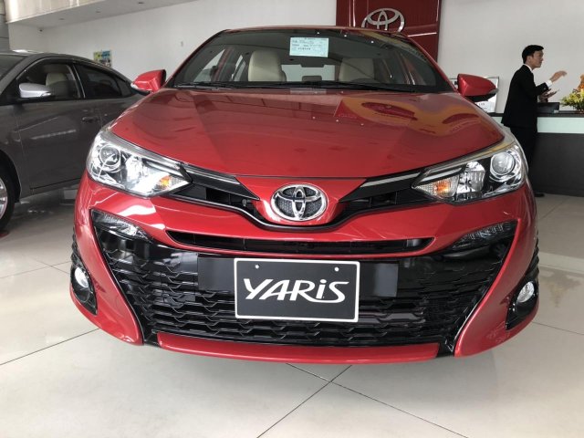 Bán Toyota Yaris, dòng xe thời trang, khuyến mãi lớn, giao xe ngay, LH 0907751089