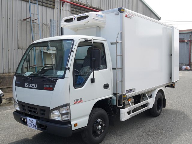 Isuzu đông lạnh 1T5 âm 20 độ giá tốt vay cao 80=>85%