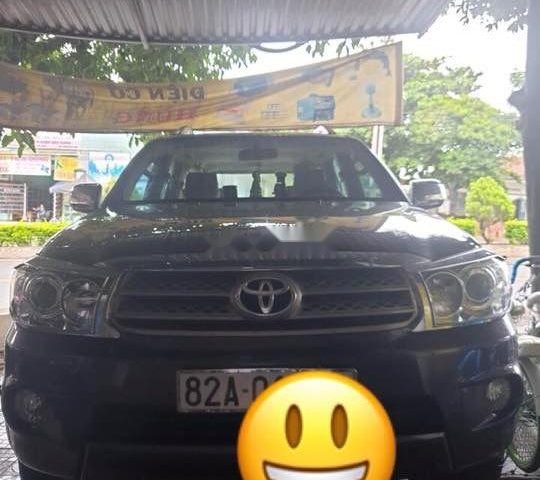 Xe Toyota Fortuner năm 2011, màu xám, nhập khẩu nguyên chiếc, 680 triệu