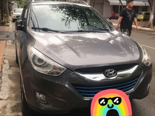 Cần bán chiếc Hyundai Tucson máy dầu, đời 2009 mẫu mới