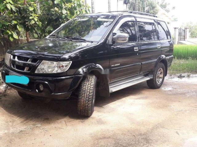 Bán Isuzu Hi lander sản xuất năm 2005, màu đen, rất tiết kiệm nhiên liệu và rộng rãi0