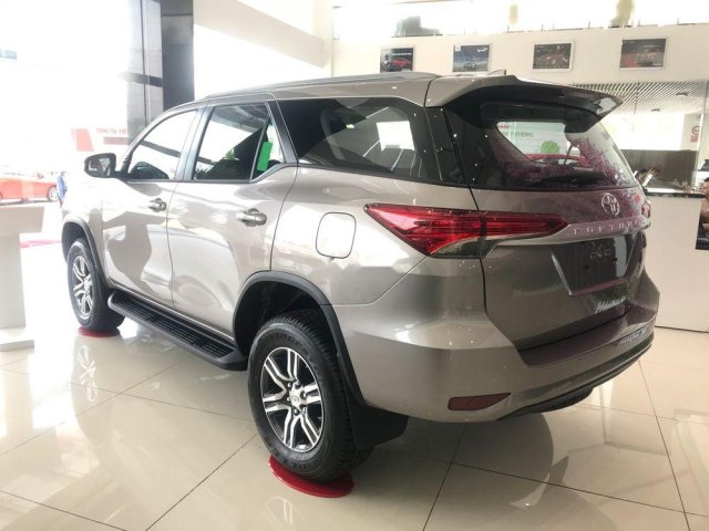 Bán xe Toyota Fortuner đời 20190