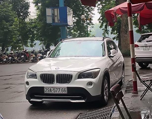 Chính chủ bán BMW X1 màu trắng, đời 2011, đăng ký lần đầu T7/2012, chạy 7,8 vạn